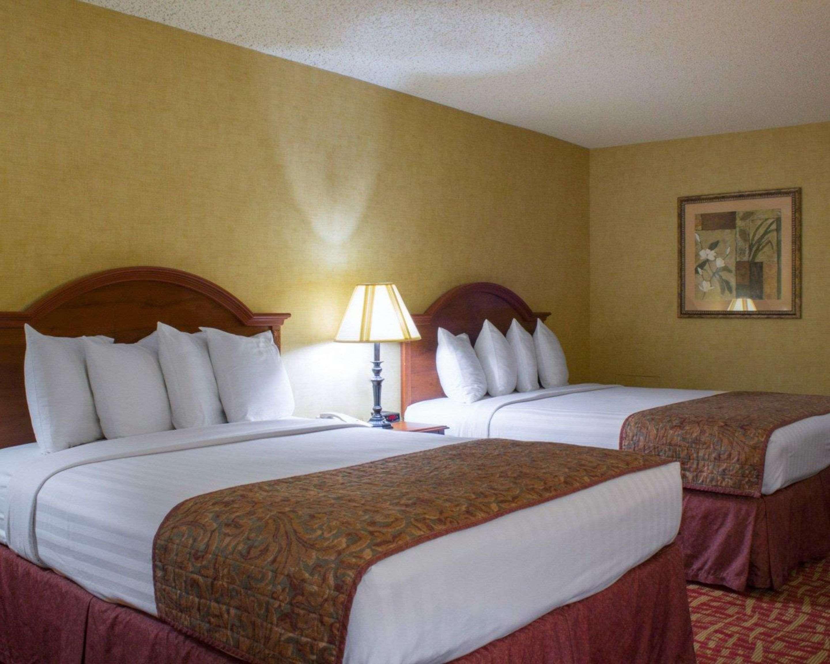 Rodeway Inn Columbia Mall Loop Grand Forks Esterno foto