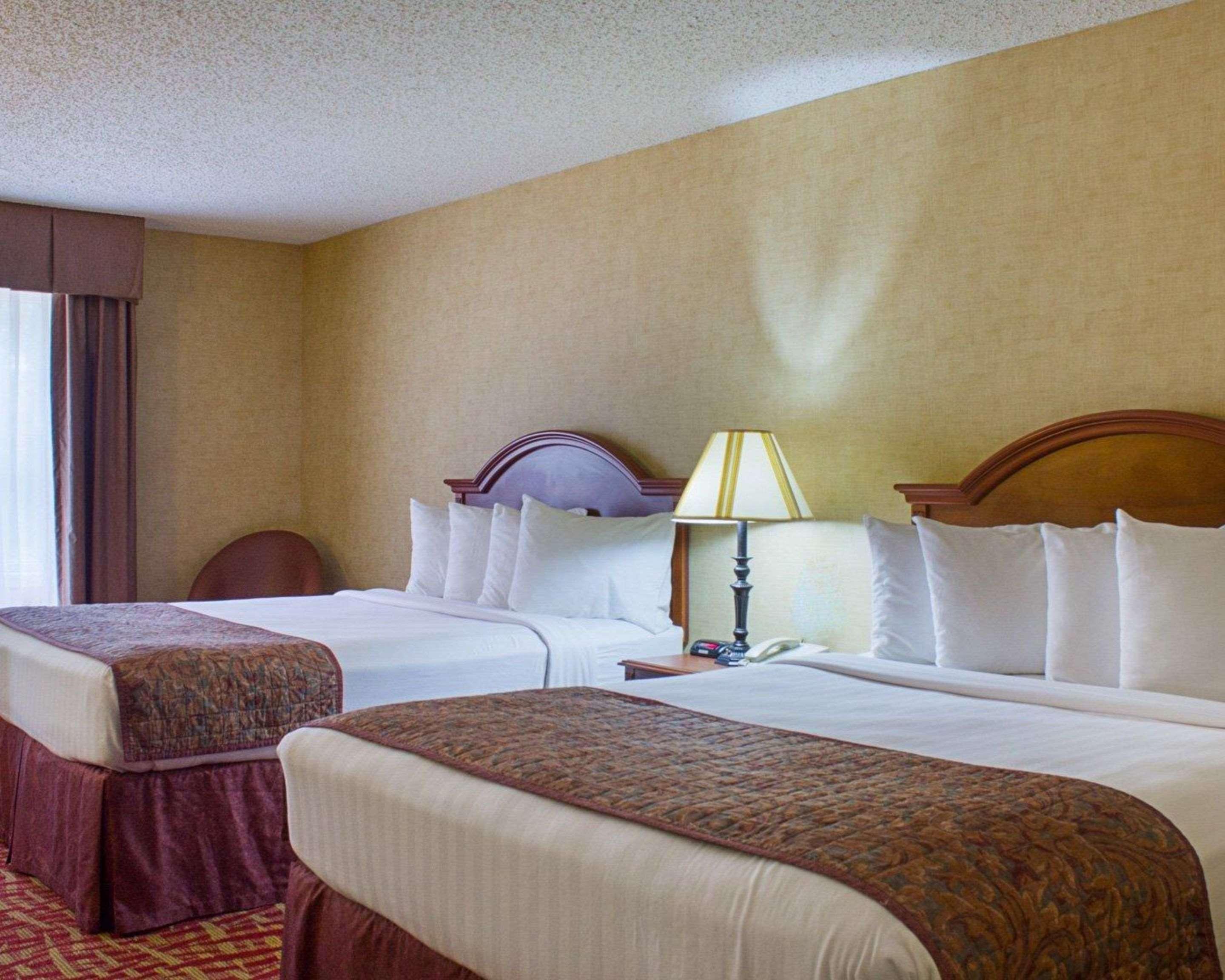 Rodeway Inn Columbia Mall Loop Grand Forks Esterno foto