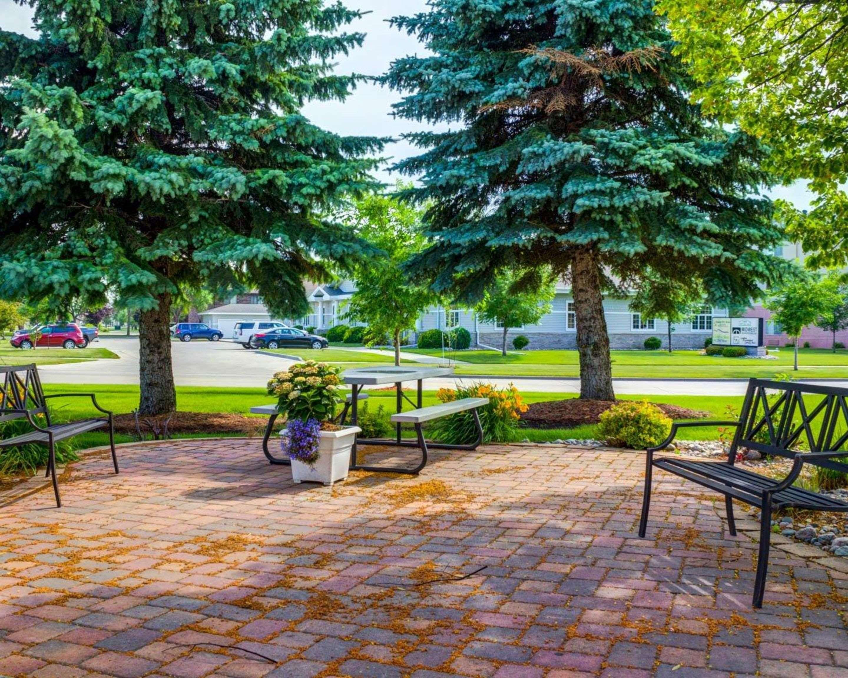 Rodeway Inn Columbia Mall Loop Grand Forks Esterno foto