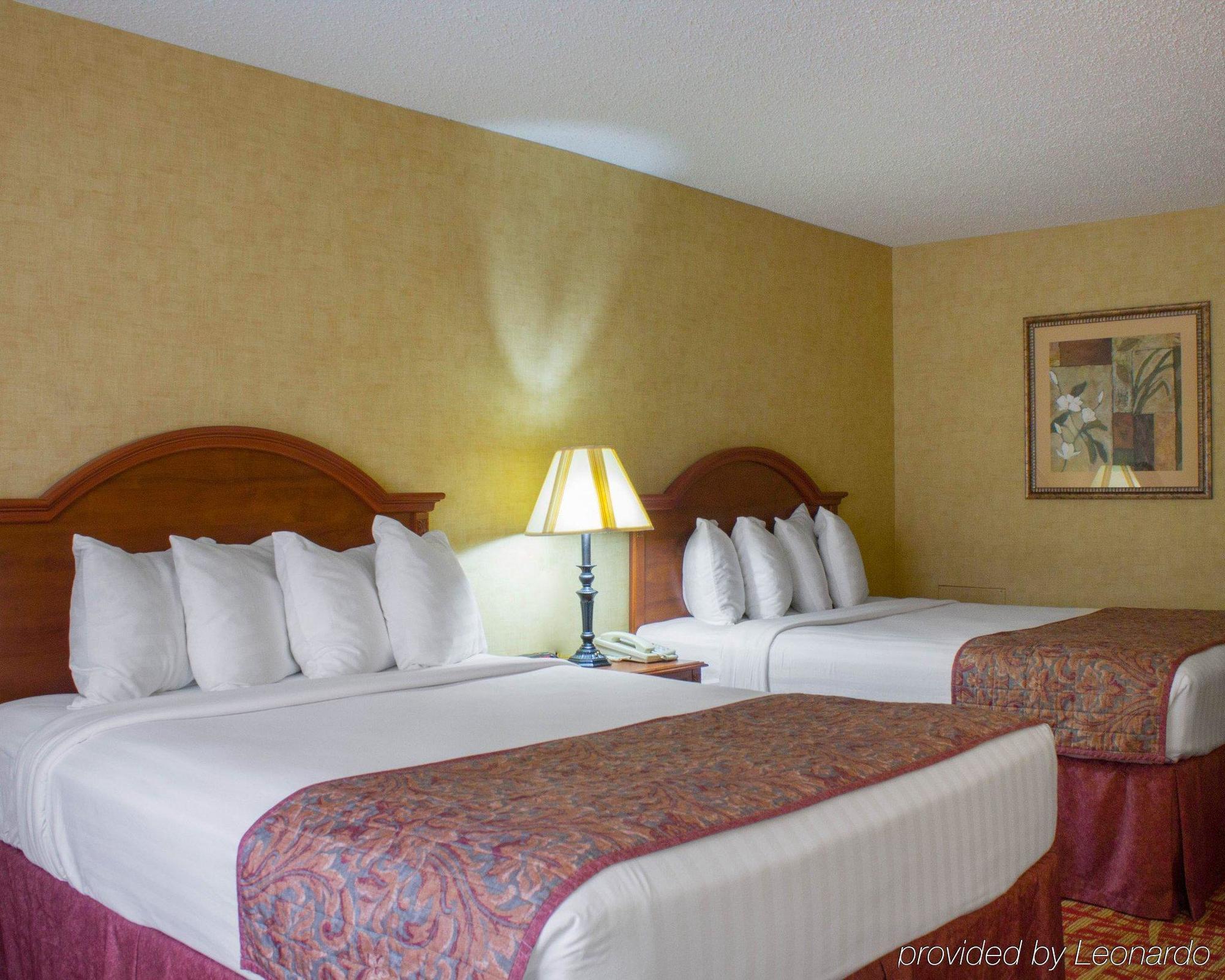 Rodeway Inn Columbia Mall Loop Grand Forks Esterno foto