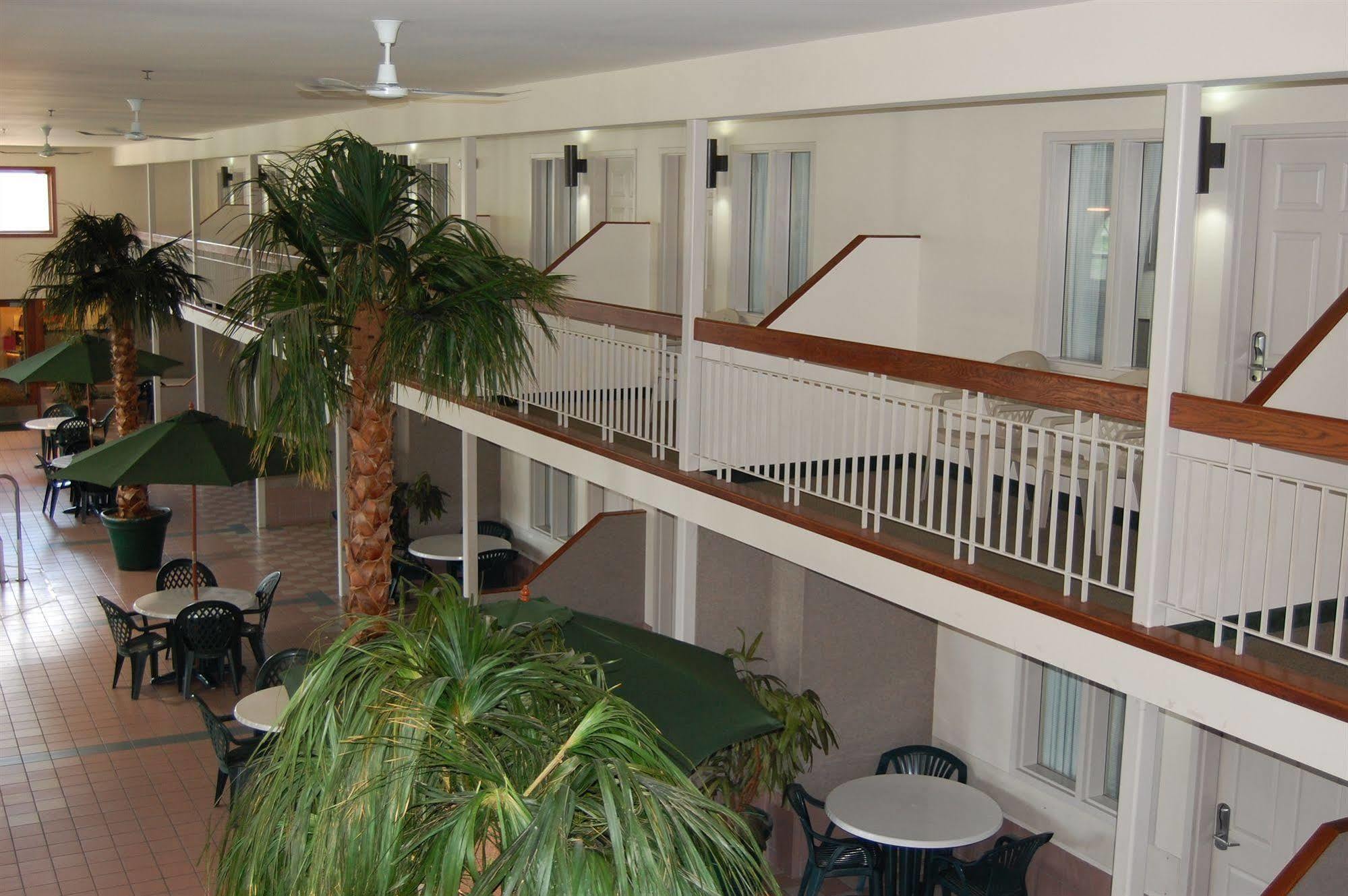 Rodeway Inn Columbia Mall Loop Grand Forks Esterno foto