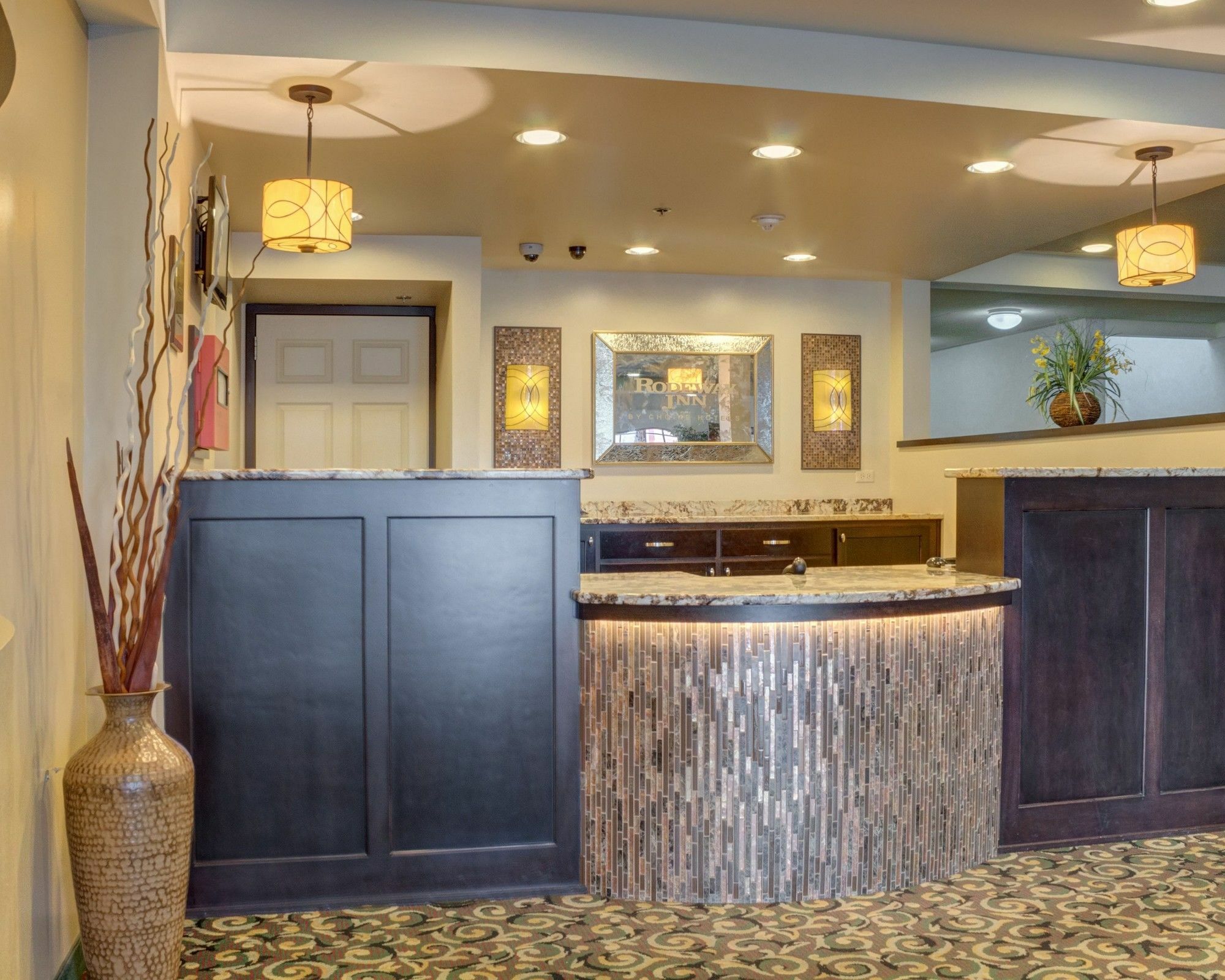 Rodeway Inn Columbia Mall Loop Grand Forks Esterno foto